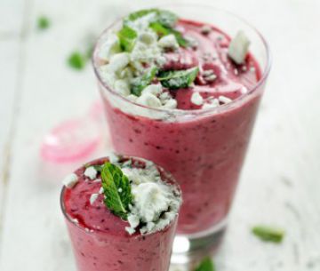 Frozen yogurts fruits rouges et menthe