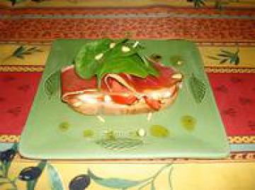 Bruschetta tomate mozzarella et jambon d'Aoste