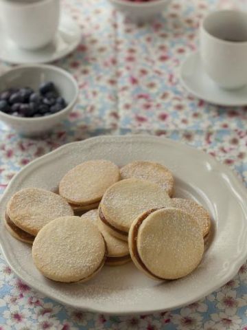 Alfajores (Argentine)