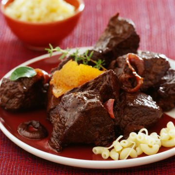 Daube de boeuf au vin rouge