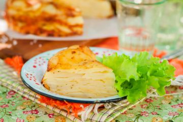 Gâteau invisible aux pommes de terre nouvelles