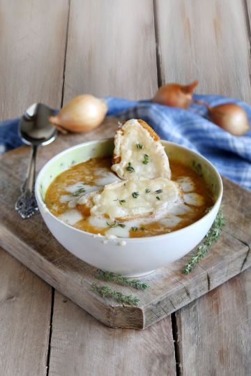 Velouté à l’oignon et Comté gratiné de grand-mère