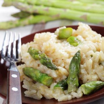 Risotto aux asperges et fromage frais