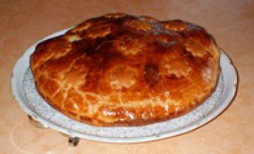 Tourte au poulet et à la tomate