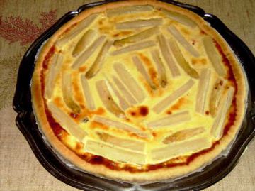 Quiche aux asperges et au saumon