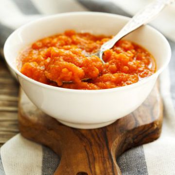 Purée de carottes aux noisettes