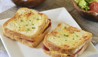 Croque monsieur au saumon