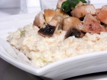 Risotto au poulet et champignons