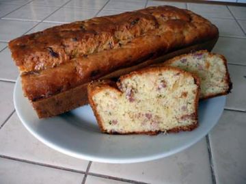 Cake aux lardons et oignons