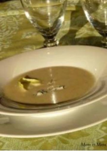 Velouté d'endives au roquefort