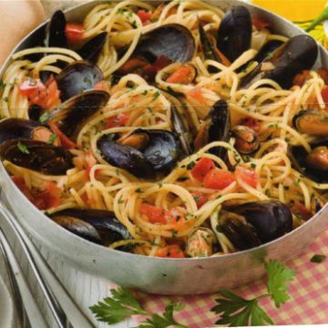 Spaghetti avec des moules à la tarantine