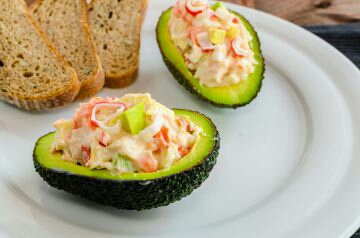 Avocat farci à la mayonnaise