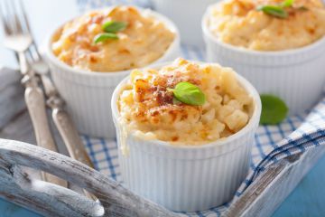 Mini gratins de pates aux lardons