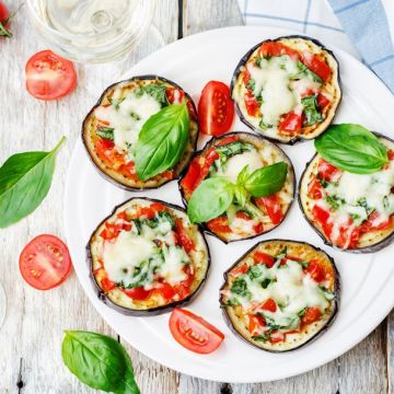 Médaillons d'aubergines à la mozzarella