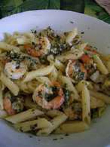 Pennes aux crevettes et pesto d'amandes