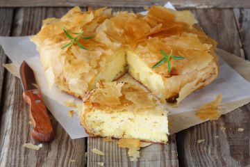 Cheese pie à la moutarde en feuilles de brick