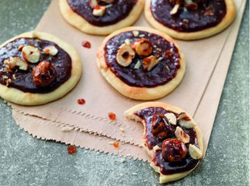 Pizzettes chocolat et noisettes caramélisées