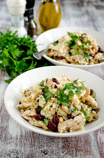 Salade de riz au poulet et haricots rouges