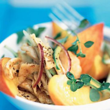 Salade de poulet aux pêches