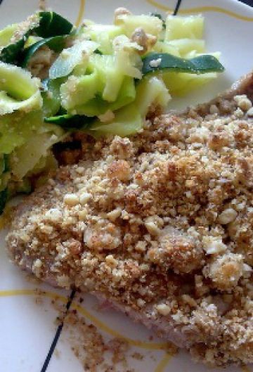 Escalopes de veau en croûte de noix et roquefort