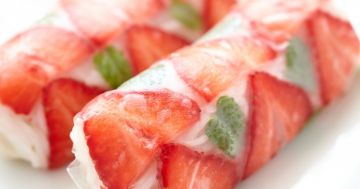 Rouleaux de printemps aux fraises