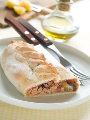 Calzone au thon à la ratatouille