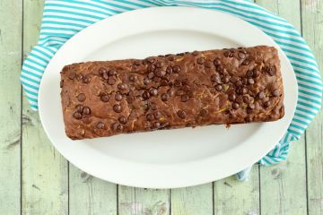 Cake au chocolat truffé de pépites de chocolat