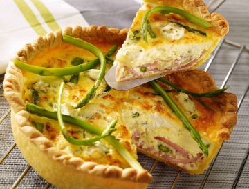 Quiche jambon, asperges et fromage frais