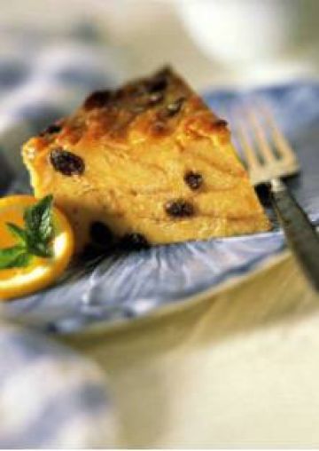 Pudding aux pommes et aux raisins