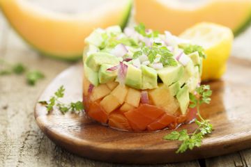 Tartare de saumon, avocat et melon