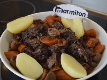 Joue de boeuf à la bourguignonne