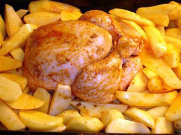 Poulet au four et ses pommes de terre