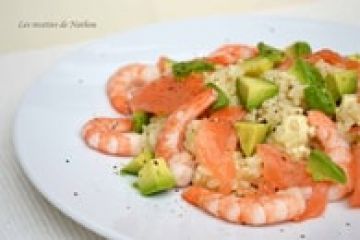 Risotto au saumon fumé, crevettes et avocat, feta et citron vert