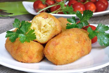 Croquettes de pommes de terre aux amandes effilées