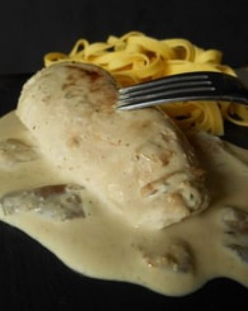 Poulet et sa sauce au Boursin® ails et fines herbes