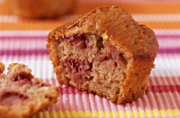 Muffins fraises rhubarbe, sans lactose