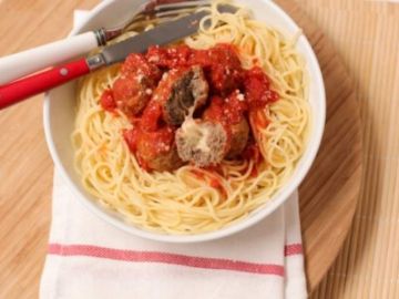 Boulettes de boeuf au coeur de mozzarella