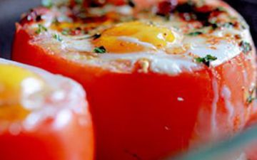 Oeuf en Cocotte de tomate