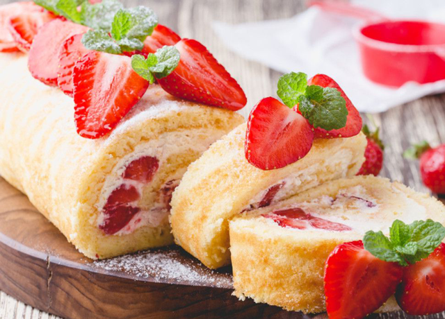 Gâteau Roulé Light aux Fraises