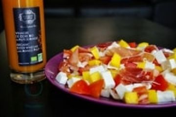 Salade tomates mangue endives mozza et jambon cru