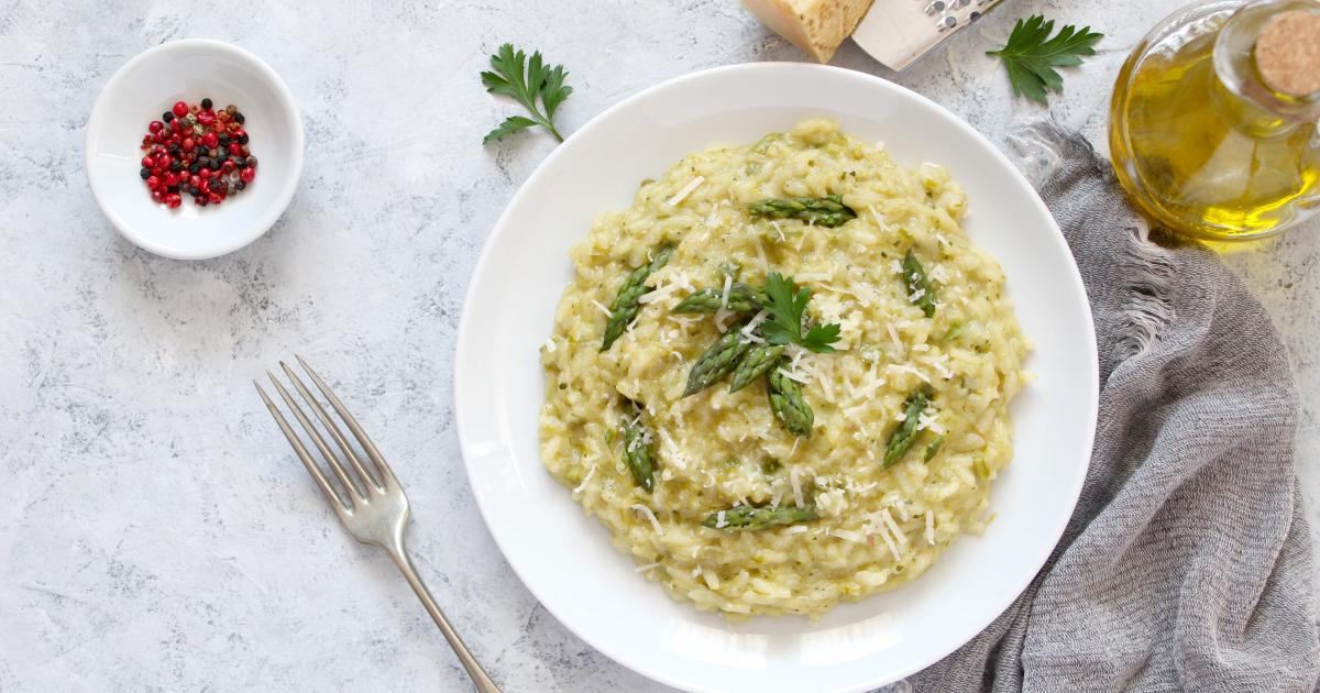 Risotto aux asperges vertes et parmesan en vidéo - 750g.com