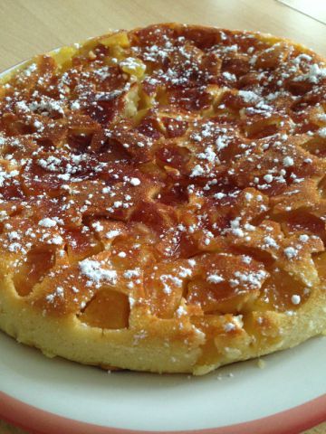 Gâteau aux pommes cuit à la poêle 