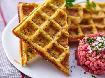 Gaufre de pomme de terre, à l’ail et au persil