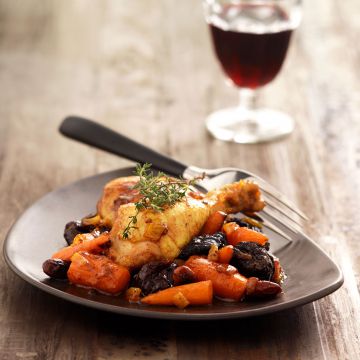 Poulet aux carottes et pruneaux