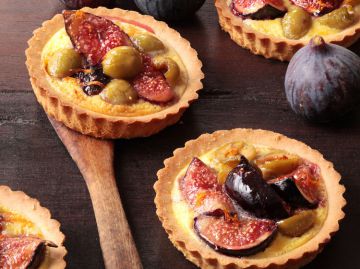 Tartelette aux figues et olives vertes