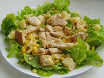 Salade composée au poulet