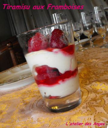 Verrines de tiramisu aux framboises