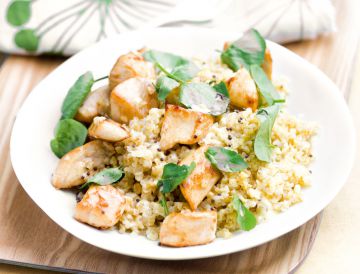 Salade tiède de boulgour, poulet et cresson