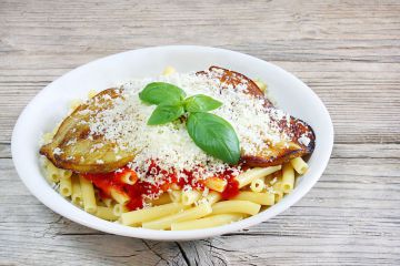 Macaronis à la sicilienne aux aubergines grillées