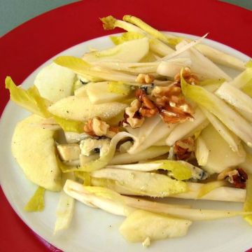 Salade d'endives et pommes vertes au bleu